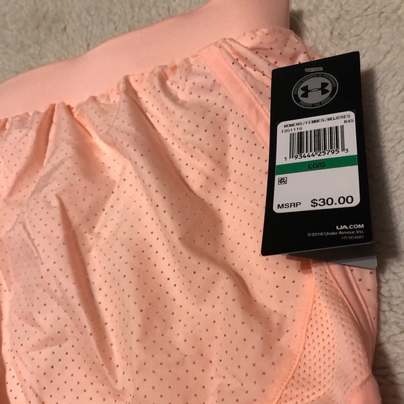 Under armour mesh shorts - Picture 3 of 3